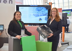 Diana Ximena Penuela Hernández y Sylvia van den Aardweg, de Newwen, que buscan empresas exportadoras mexicanas y las ayudan a estar preparadas para 2030, cuando los envases deban ser 100% reciclables.